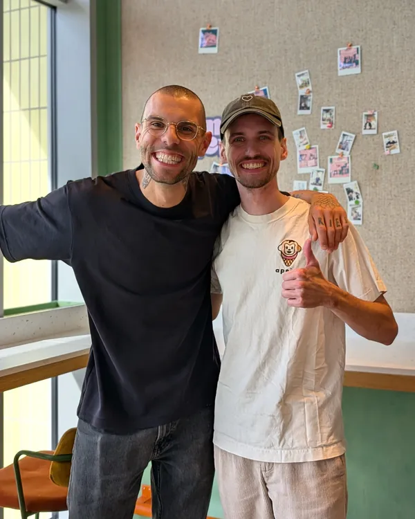 Julian von OHNE und Joshua von apeice in Berlin